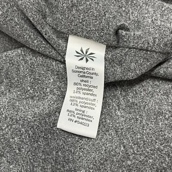 Athleta Trekkie North Jogger Pants Size 12 Black Pockets Athleisure Gorpcore - Picture 8 of 13